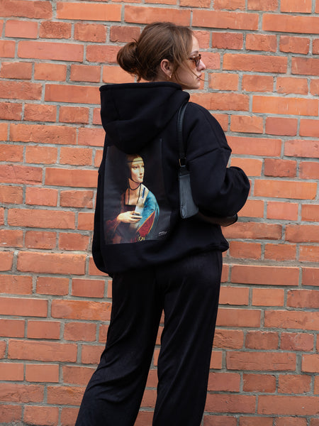 Załaduj obraz do przeglądarki galerii, Dama z Flachą Oversize Premium Hoodie Black