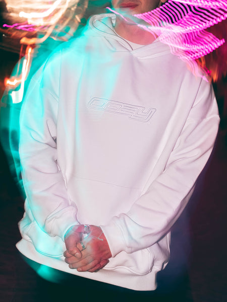 Załaduj obraz do przeglądarki galerii, OOZY 3D Logo Oversize White Hoodie S - STOCK SALE